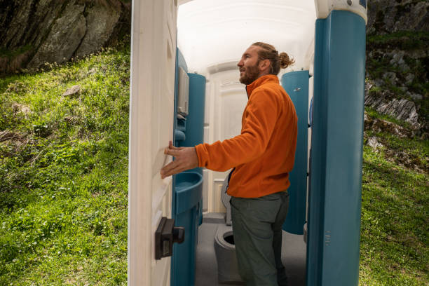 Best Porta potty delivery and setup  in Mooreland, OK